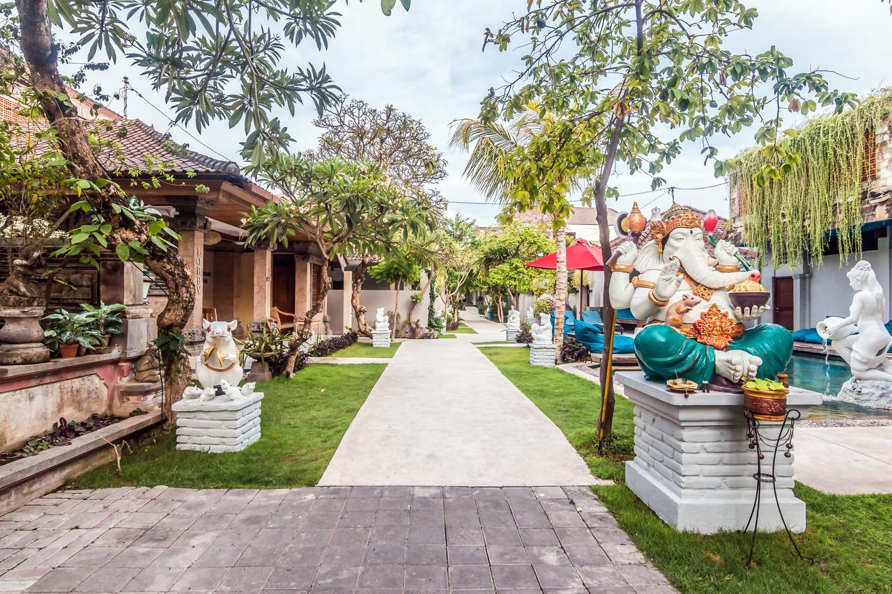 Zen Rooms Legian Corner Kuta  Exterior photo